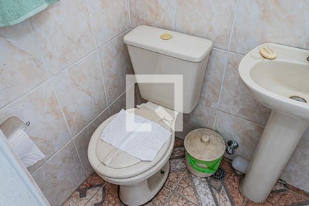 Casa à venda com 100m², 3 quartos e 2 vagasLavabo Salão