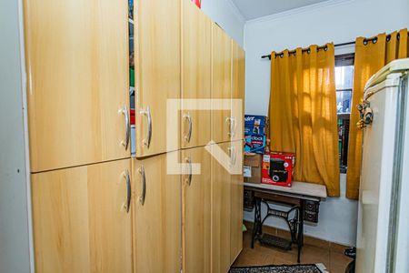 Casa à venda com 100m², 3 quartos e 2 vagasQuarto 3
