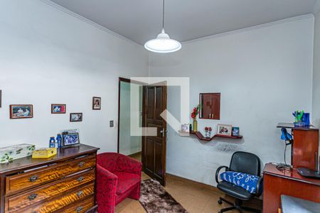 Casa à venda com 100m², 3 quartos e 2 vagasQuarto 2