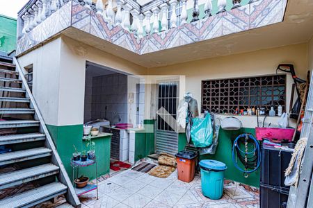 Casa à venda com 100m², 3 quartos e 2 vagasQuintal e edícula