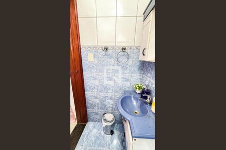 Casa à venda com 250m², 3 quartos e 2 vagas Casa à venda com 250m², 3 quartos e 2 vagasBanheiro da Suíte 2