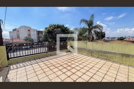 Casa à venda com 250m², 3 quartos e 2 vagas Casa à venda com 250m², 3 quartos e 2 vagasSuite 1Varanda