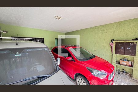 Casa à venda com 250m², 3 quartos e 2 vagas Casa à venda com 250m², 3 quartos e 2 vagasGaragem