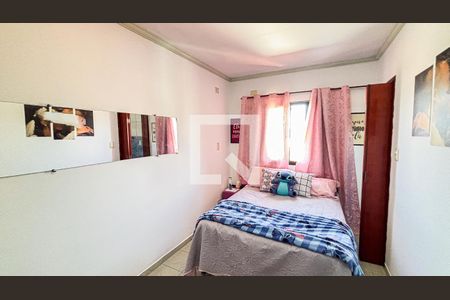 Casa à venda com 250m², 3 quartos e 2 vagas Casa à venda com 250m², 3 quartos e 2 vagasSuite 2