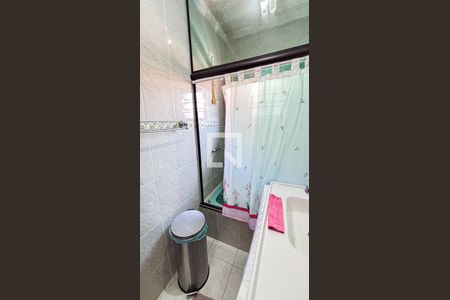 Casa à venda com 250m², 3 quartos e 2 vagas Casa à venda com 250m², 3 quartos e 2 vagasBanheiro da Suíte 1