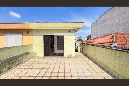 Casa à venda com 250m², 3 quartos e 2 vagas Casa à venda com 250m², 3 quartos e 2 vagasSuite 1Varanda