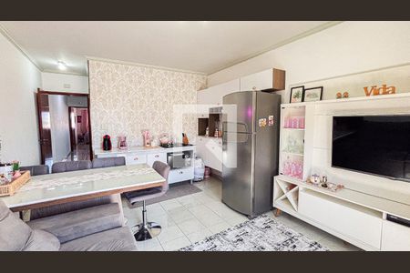 Casa à venda com 250m², 3 quartos e 2 vagas Casa à venda com 250m², 3 quartos e 2 vagasSuite 1