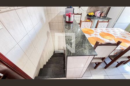 Casa à venda com 250m², 3 quartos e 2 vagas Casa à venda com 250m², 3 quartos e 2 vagasCozinha