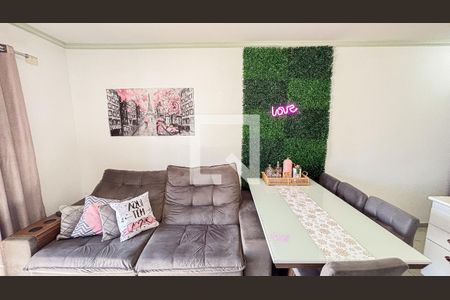 Casa à venda com 250m², 3 quartos e 2 vagas Casa à venda com 250m², 3 quartos e 2 vagasSuite 1