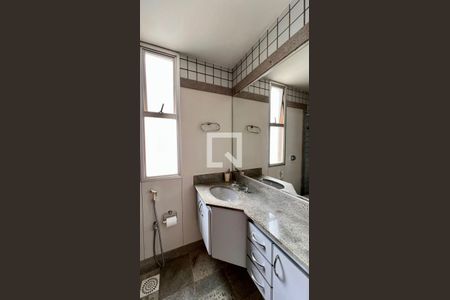 Apartamento à venda com 95m², 3 quartos e 2 vagasBanheiro da Suíte 1