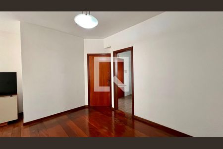 Sala de apartamento à venda com 3 quartos, 95m² em Santo Antônio, Belo Horizonte