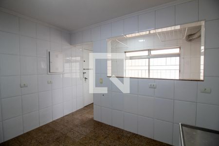 Apartamento para alugar com 145m², 4 quartos e 2 vagas Apartamento para alugar com 145m², 4 quartos e 2 vagasCozinha