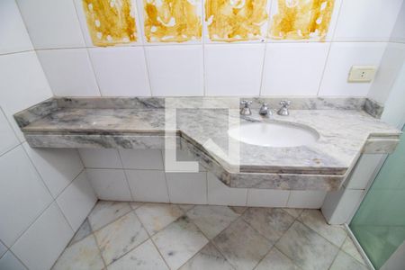 Apartamento para alugar com 145m², 4 quartos e 2 vagas Apartamento para alugar com 145m², 4 quartos e 2 vagasBanheiro da Suíte
