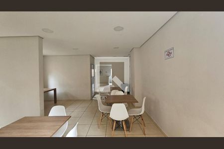 Apartamento à venda com 37m², 2 quartos e sem vagaÁrea comum - Salão de festas