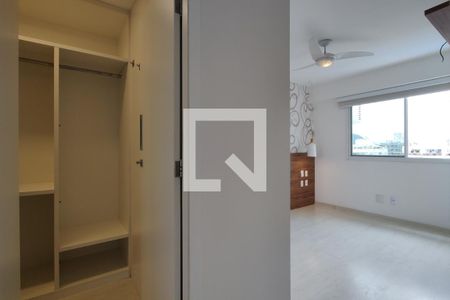Apartamento para alugar com 95m², 3 quartos e 2 vagas Apartamento para alugar com 95m², 3 quartos e 2 vagasQuarto 1 - Suíte
