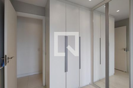 Apartamento para alugar com 95m², 3 quartos e 2 vagas Apartamento para alugar com 95m², 3 quartos e 2 vagasQuarto 2 - Armários
