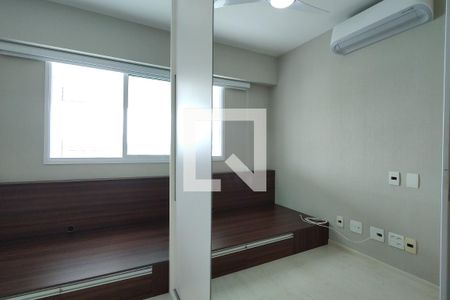 Apartamento para alugar com 95m², 3 quartos e 2 vagas Apartamento para alugar com 95m², 3 quartos e 2 vagasQuarto 3 - Armários