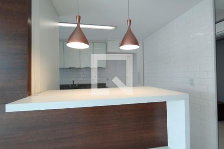 Apartamento para alugar com 95m², 3 quartos e 2 vagas Apartamento para alugar com 95m², 3 quartos e 2 vagasCozinha - Armários