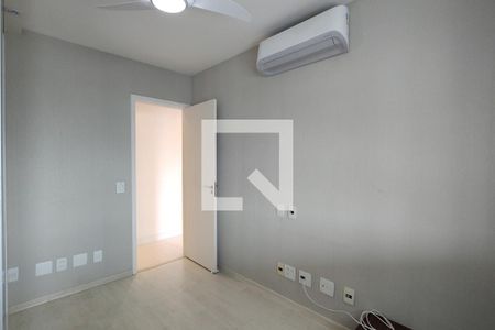 Apartamento para alugar com 95m², 3 quartos e 2 vagas Apartamento para alugar com 95m², 3 quartos e 2 vagasQuarto 3 - Armários