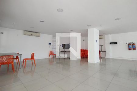 Apartamento para alugar com 95m², 3 quartos e 2 vagas Apartamento para alugar com 95m², 3 quartos e 2 vagasÁrea comum - Salão de festas