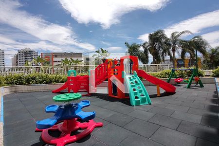 Apartamento para alugar com 95m², 3 quartos e 2 vagas Apartamento para alugar com 95m², 3 quartos e 2 vagasÁrea comum - Playground