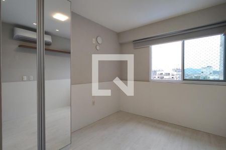 Apartamento para alugar com 95m², 3 quartos e 2 vagas Apartamento para alugar com 95m², 3 quartos e 2 vagasQuarto 2 - Armários