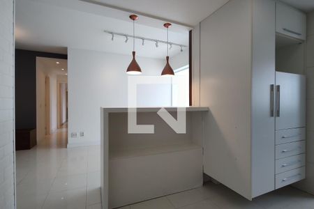 Apartamento para alugar com 95m², 3 quartos e 2 vagas Apartamento para alugar com 95m², 3 quartos e 2 vagasCozinha - Armários