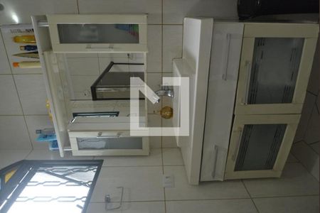 Casa à venda com 215m², 4 quartos e 2 vagasBanheiro da Suíte