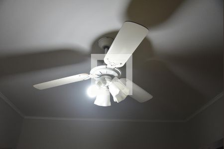 Casa à venda com 215m², 4 quartos e 2 vagasQuarto 2