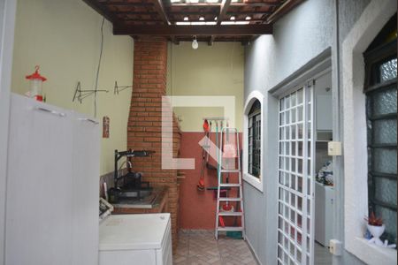 Casa à venda com 215m², 4 quartos e 2 vagasÁrea gourmet