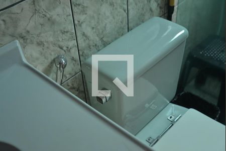 Casa à venda com 215m², 4 quartos e 2 vagasBanheiro Social