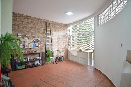 Casa à venda com 215m², 4 quartos e 2 vagasÁrea gourmet