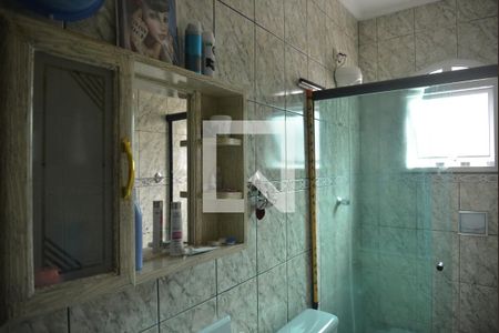 Casa à venda com 215m², 4 quartos e 2 vagasBanheiro Social