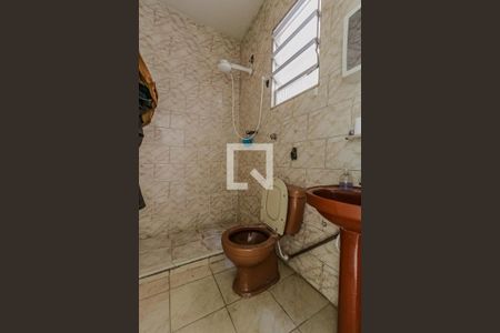 Casa para alugar com 73m², 3 quartos e sem vagaBanheiro