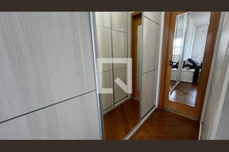 Apartamento à venda com 140m², 4 quartos e 2 vagasCloset