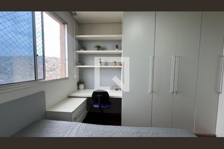 Apartamento à venda com 140m², 4 quartos e 2 vagasquarto 2