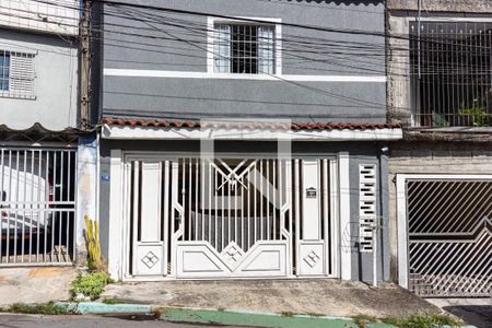 Fachada de casa à venda com 3 quartos, 125m² em Vila Imaculada, Guarulhos