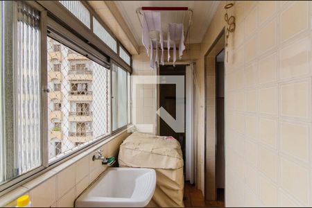 Apartamento à venda com 97m², 2 quartos e 1 vagaÁrea de Serviço