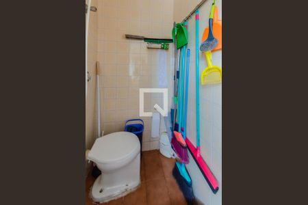 Apartamento à venda com 97m², 2 quartos e 1 vagaBanheiro de serviço