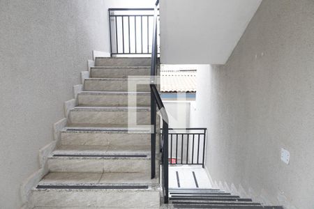 Apartamento para alugar com 38m², 2 quartos e sem vagaÁrea comum - Escadas