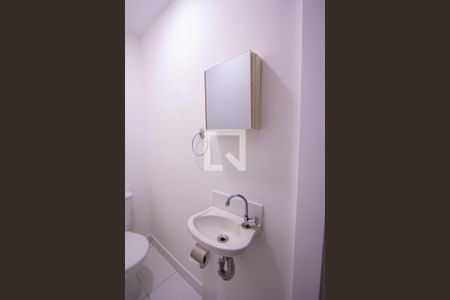 Apartamento para alugar com 70m², 2 quartos e sem vaga Apartamento para alugar com 70m², 2 quartos e sem vagaBanheiro da Suíte