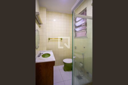 Apartamento para alugar com 70m², 2 quartos e sem vaga Apartamento para alugar com 70m², 2 quartos e sem vagaBanheiro Social