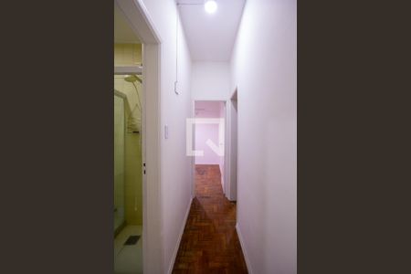 Apartamento para alugar com 70m², 2 quartos e sem vaga Apartamento para alugar com 70m², 2 quartos e sem vagaCorredor