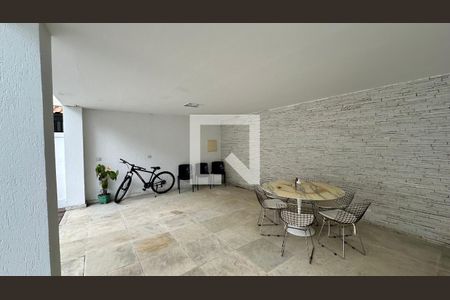 Casa de condomínio à venda com 500m², 4 quartos e 3 vagas Casa de condomínio à venda com 500m², 4 quartos e 3 vagasÁrea externa