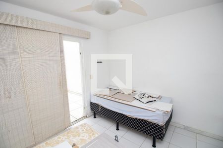 Casa de condomínio à venda com 500m², 4 quartos e 3 vagas Casa de condomínio à venda com 500m², 4 quartos e 3 vagasQuarto 4