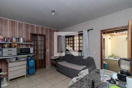 Sala de casa à venda com 4 quartos, 500m² em Vila Medeiros, São Paulo