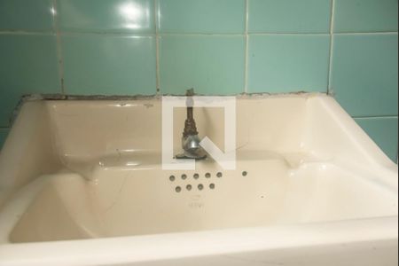 Casa à venda com 150m², 2 quartos e 2 vagasBanheiro