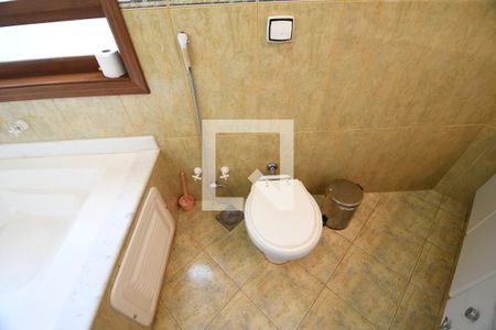 Casa de condomínio à venda com 500m², 3 quartos e 4 vagasBanheiro 1