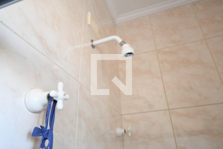 Casa de condomínio à venda com 500m², 3 quartos e 4 vagasBanheiro 2