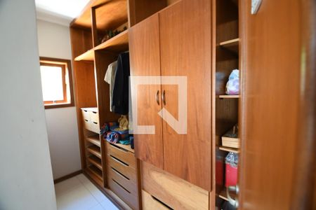 Casa de condomínio à venda com 500m², 3 quartos e 4 vagasQuarto 1 - Suíte 